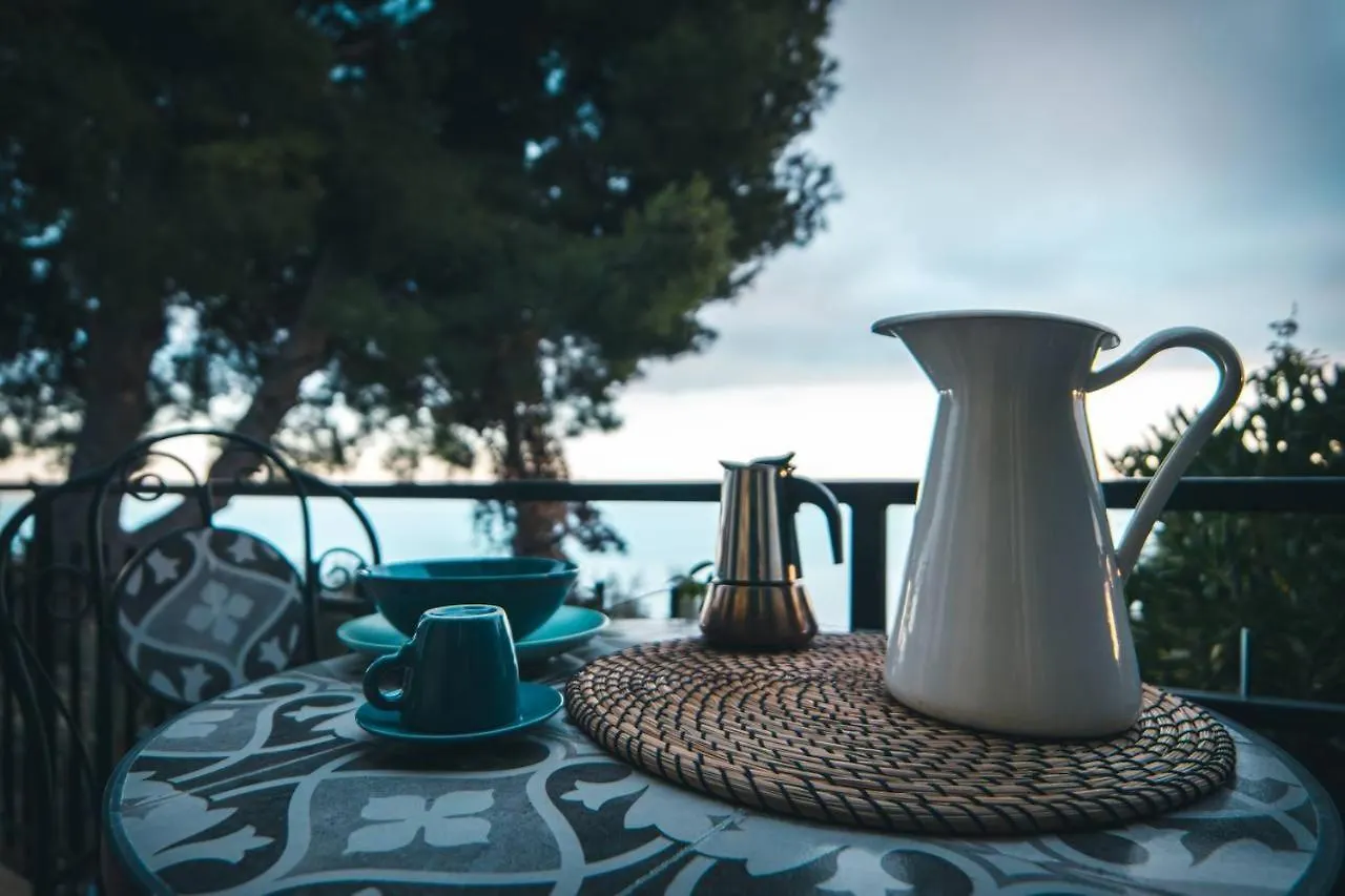 Holiday home Ca' Del Borgo Cipressa Villa